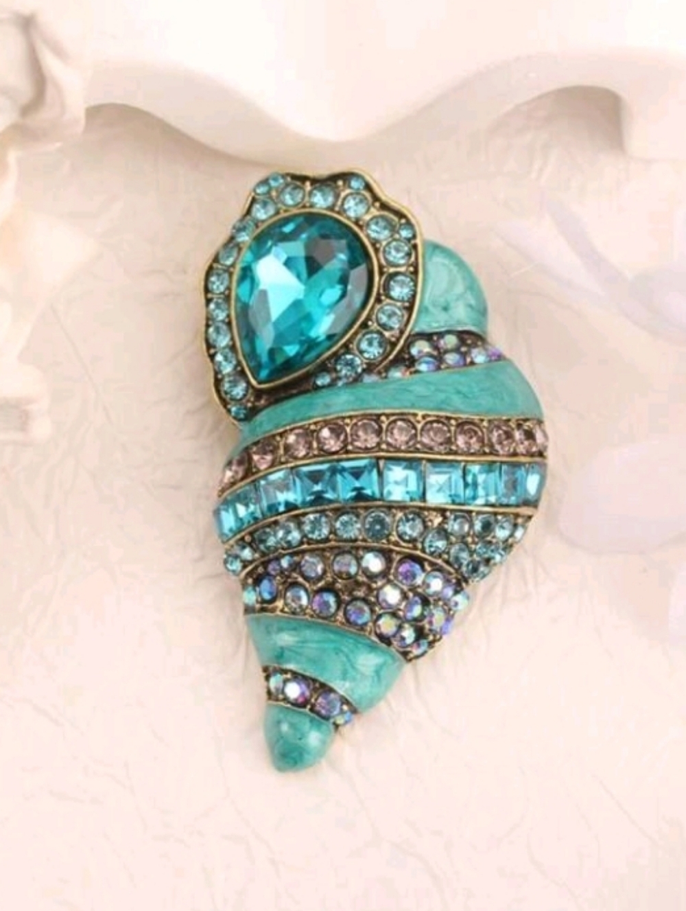 Turquoise Green Blue Rhinestone Conch Shell Brooch Pin - Picture 2 of 4